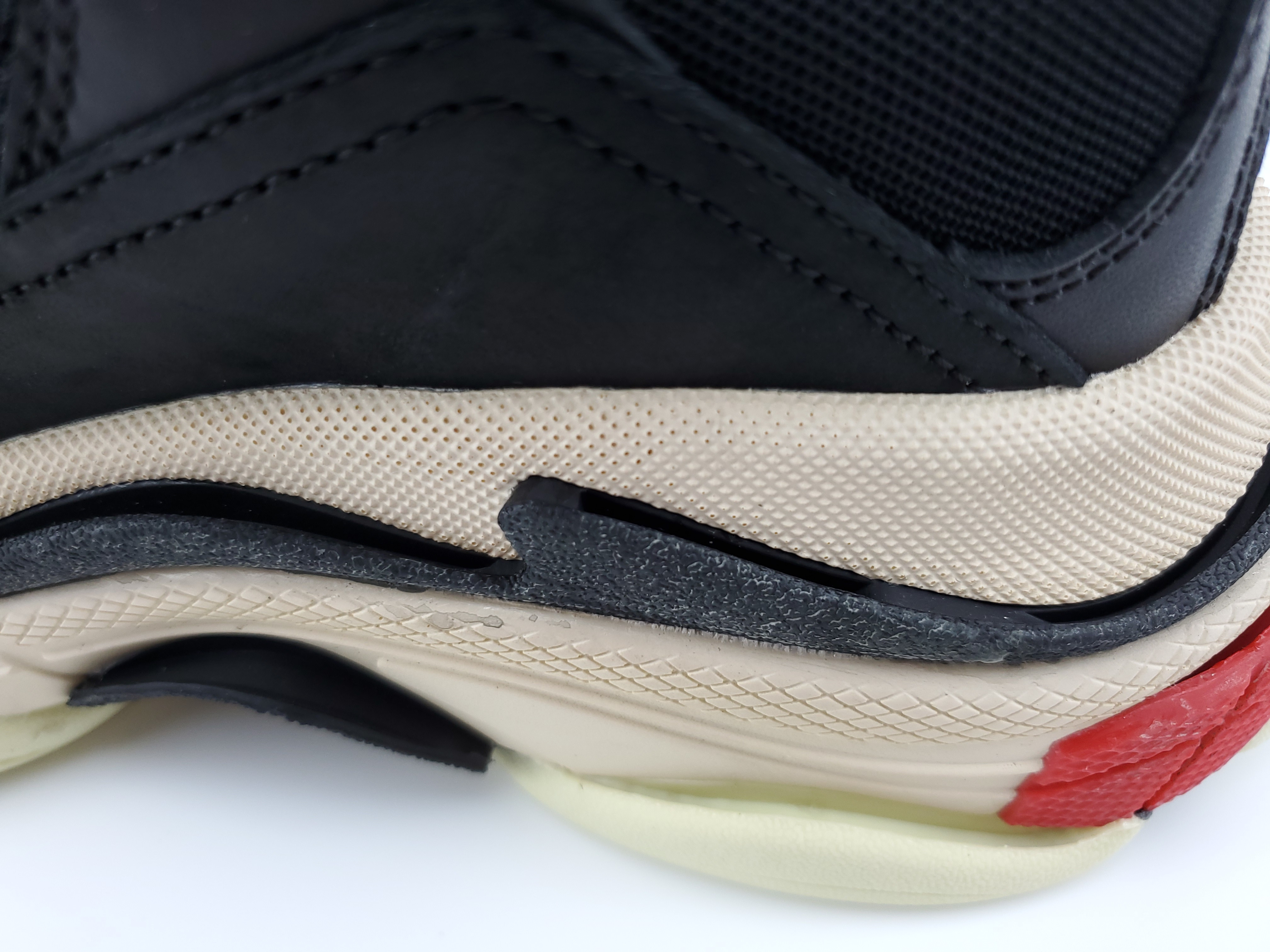 Balenciga Triple S Black White Red (2018 Reissue)