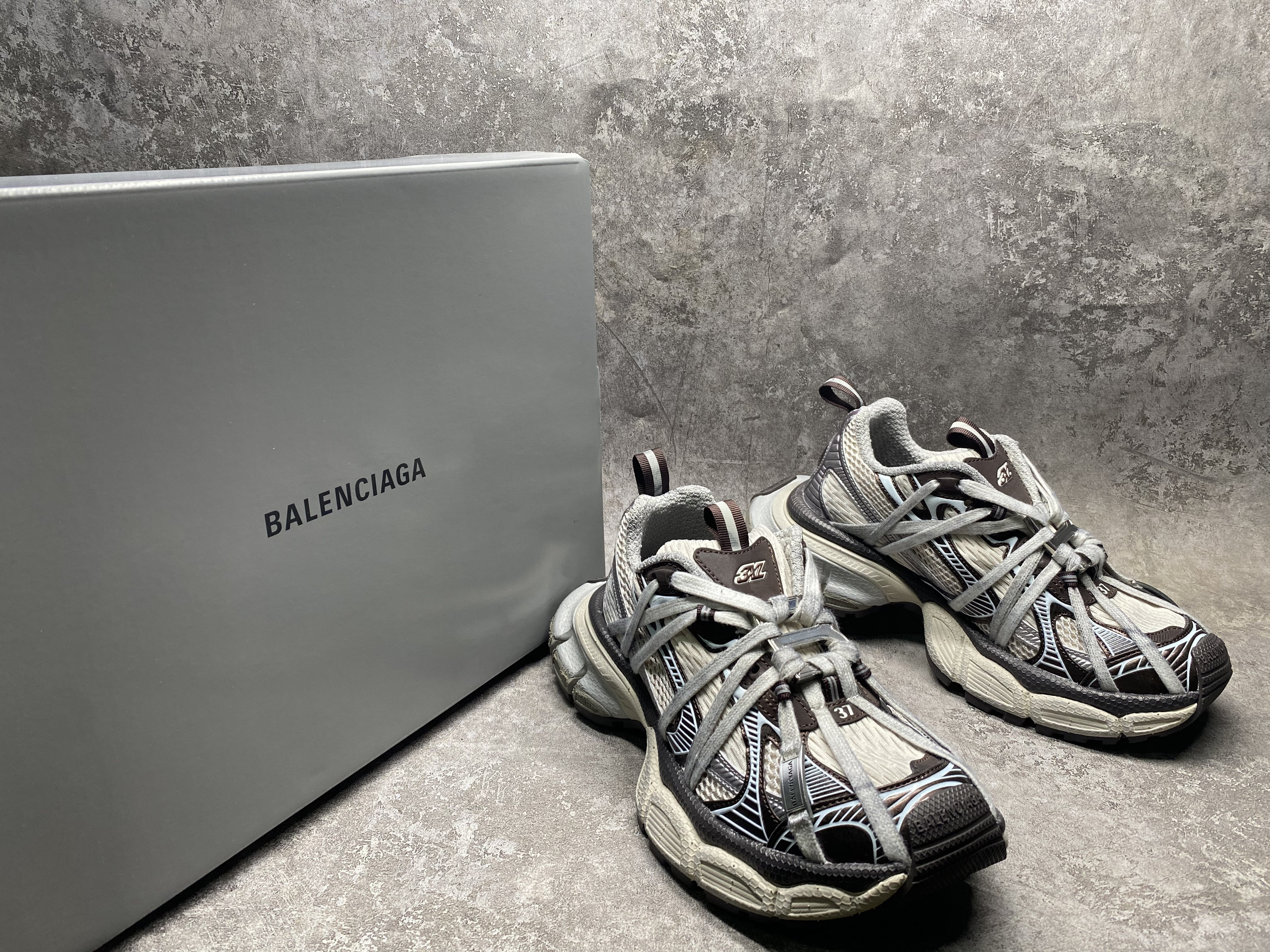 UA Balenciga 3XL Sneaker (run one size large)