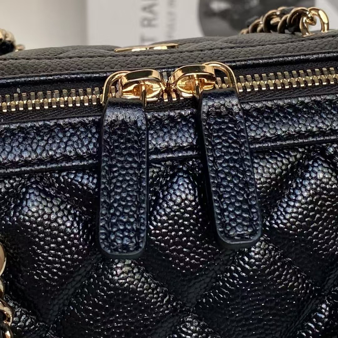 Ch*el 25p caviar microchip ap4515 11.5×18.5×11cm