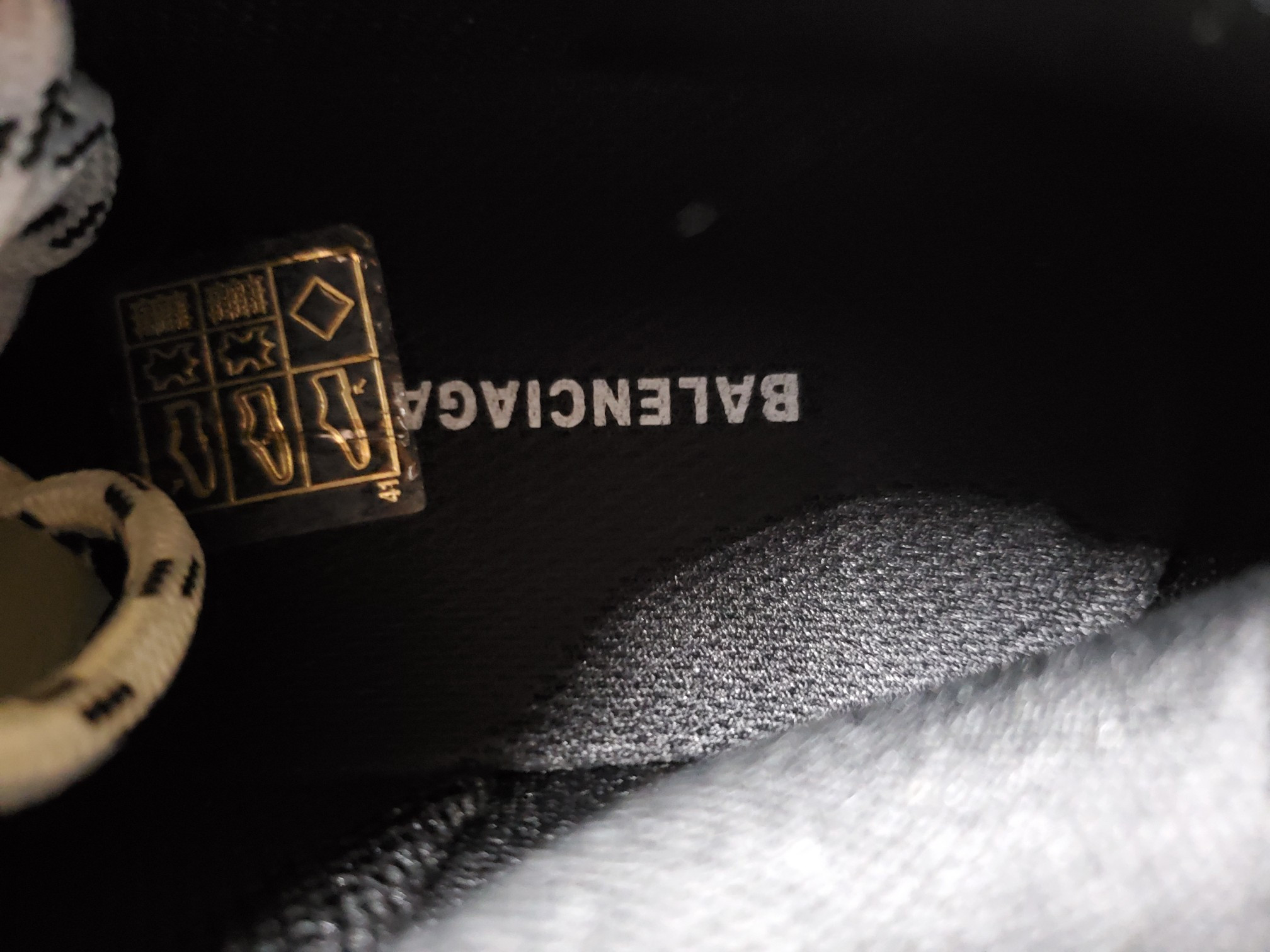 Balenciga Triple S Black Clear Sole