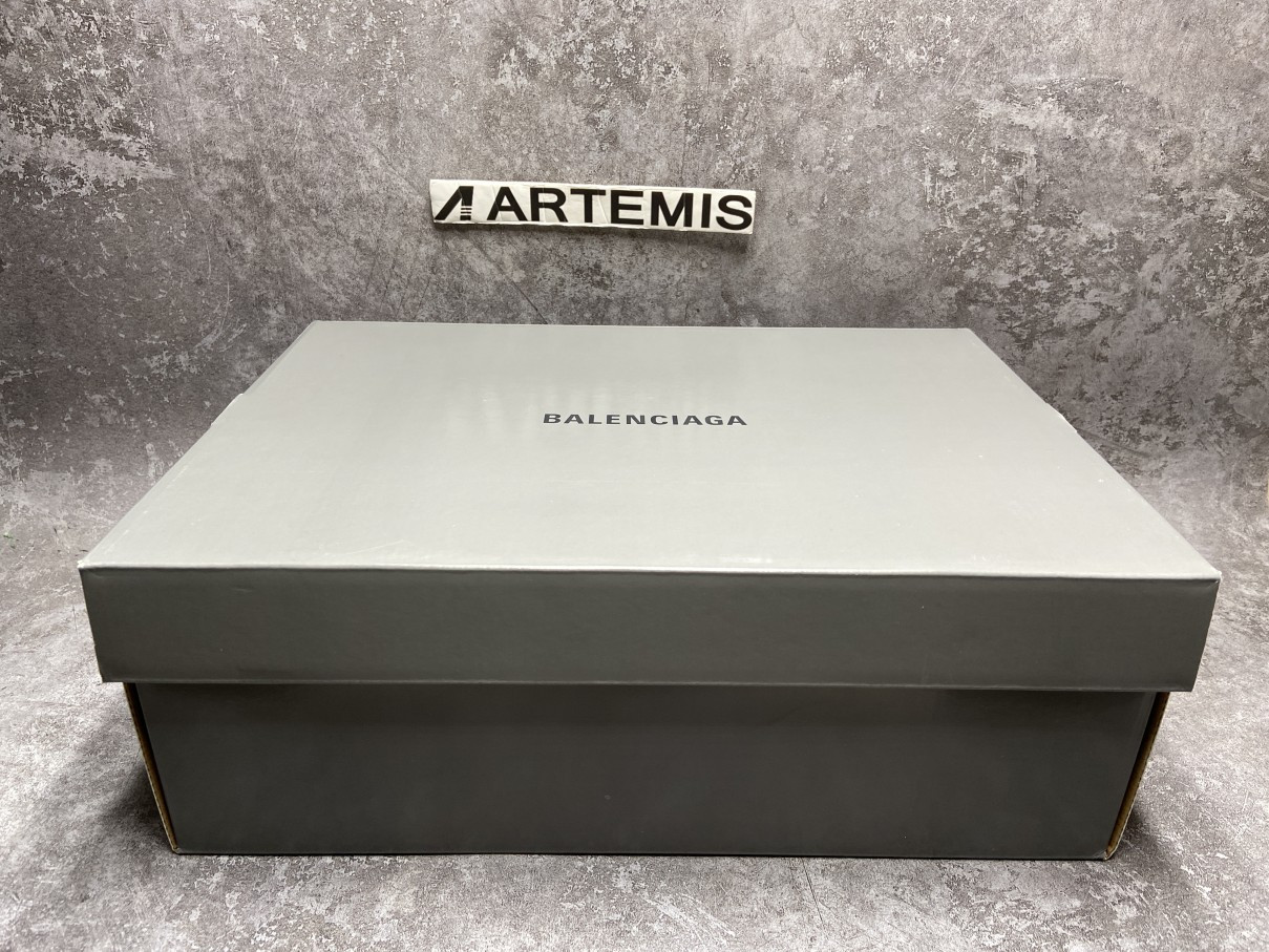 Balenciga Track Black and Neon Pink