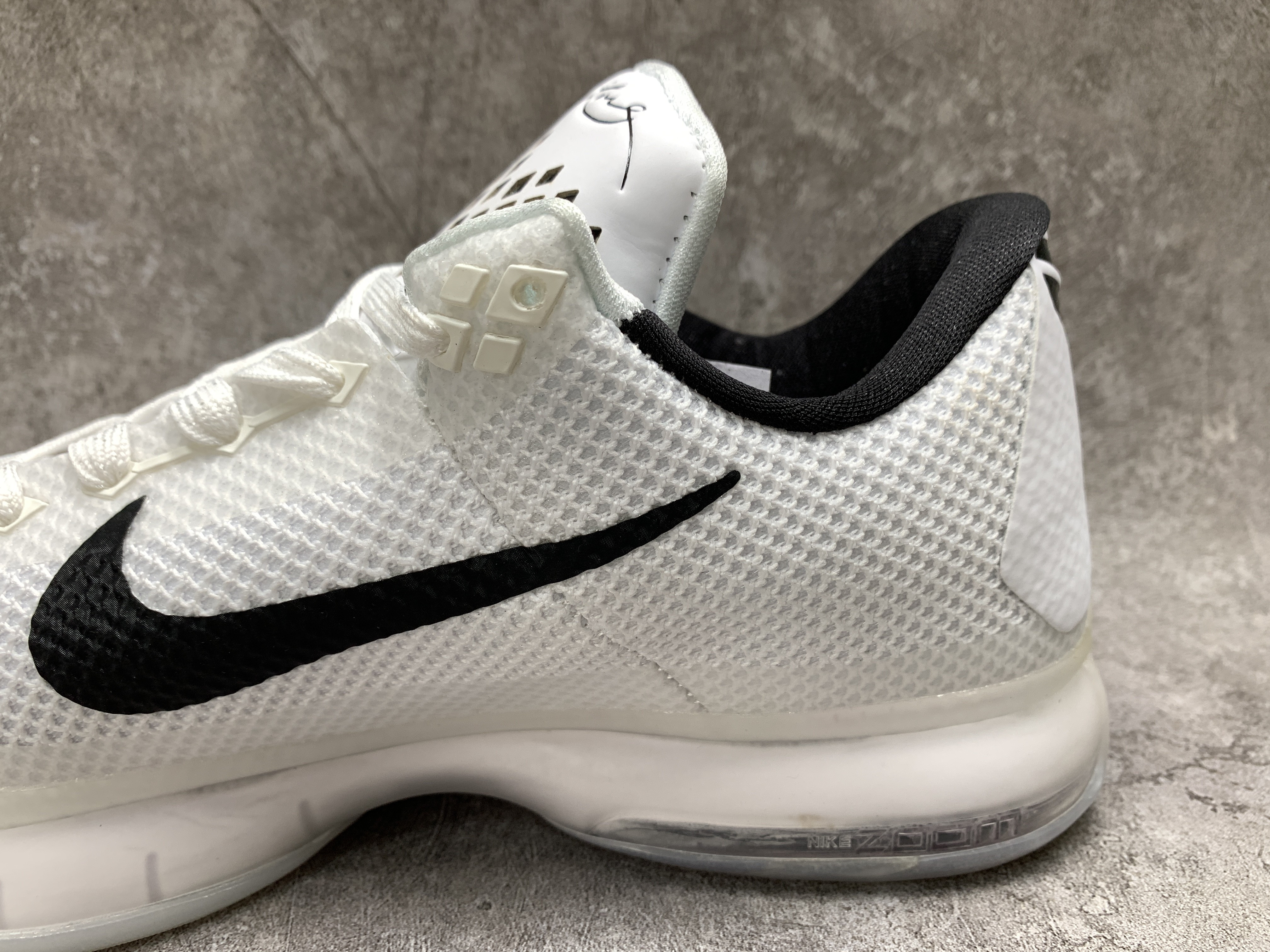 Nike Kobe 10 Fundamentals