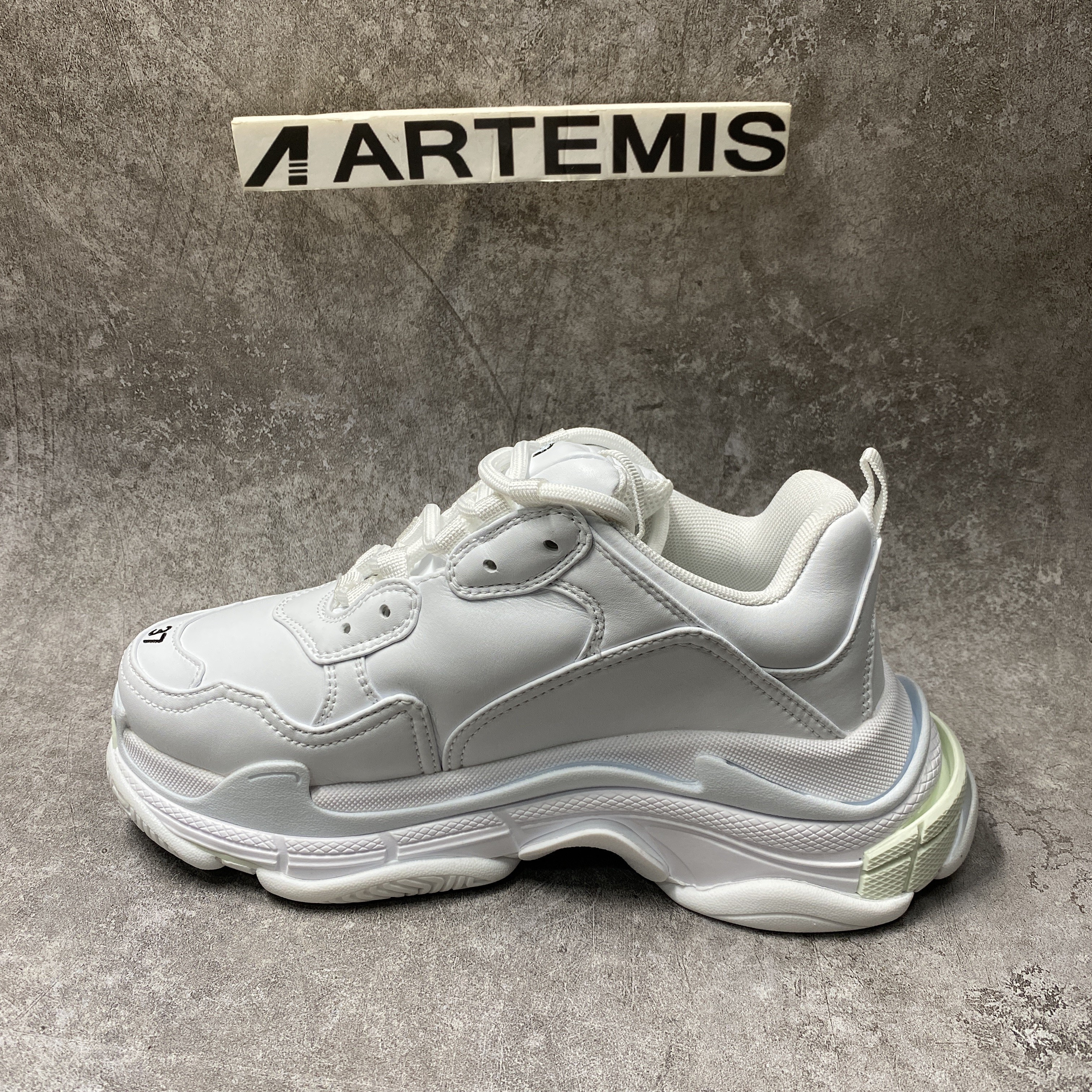 Balenciga Triple S White