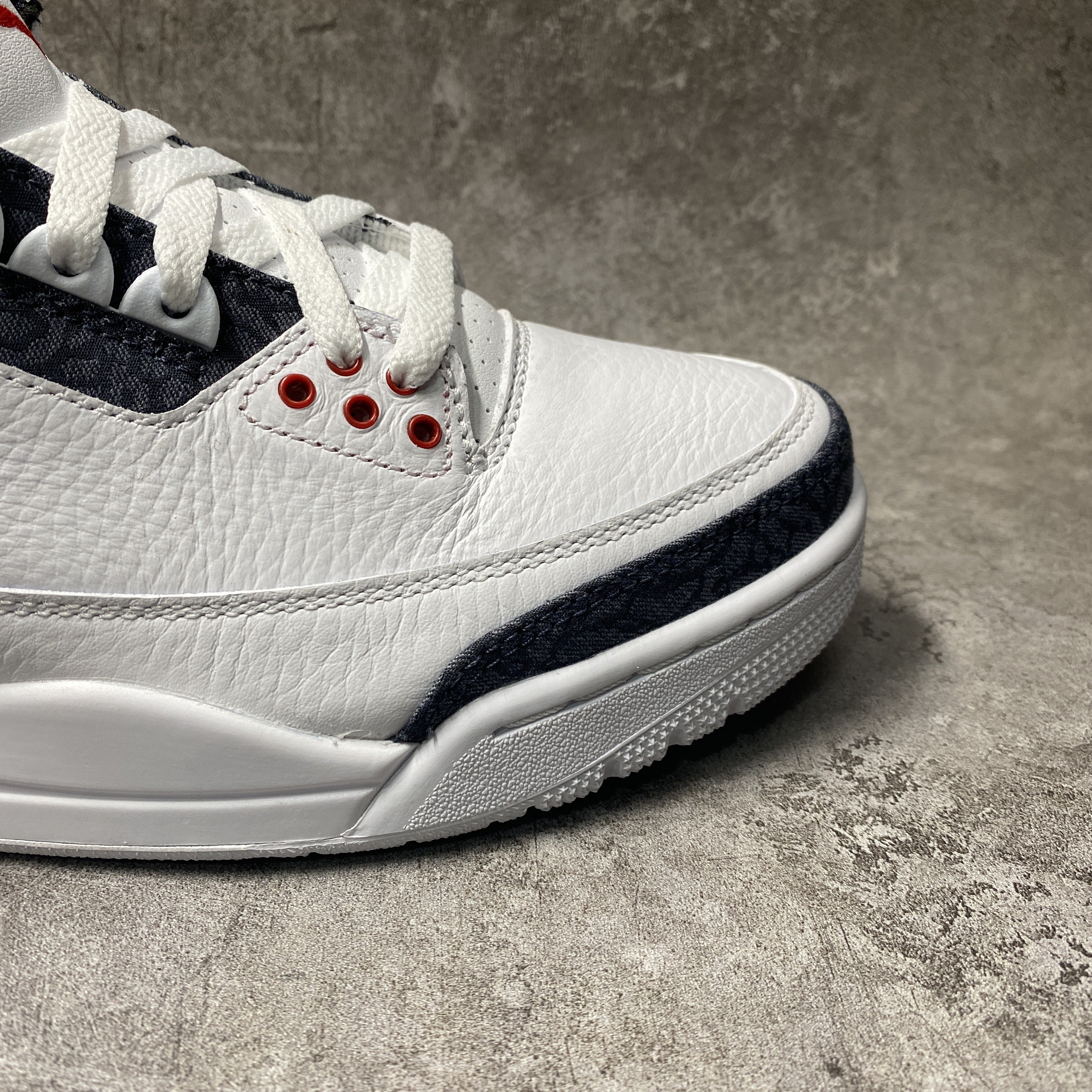 Air Jordan 3 Retro SE-T CO JP Fire Red Denim