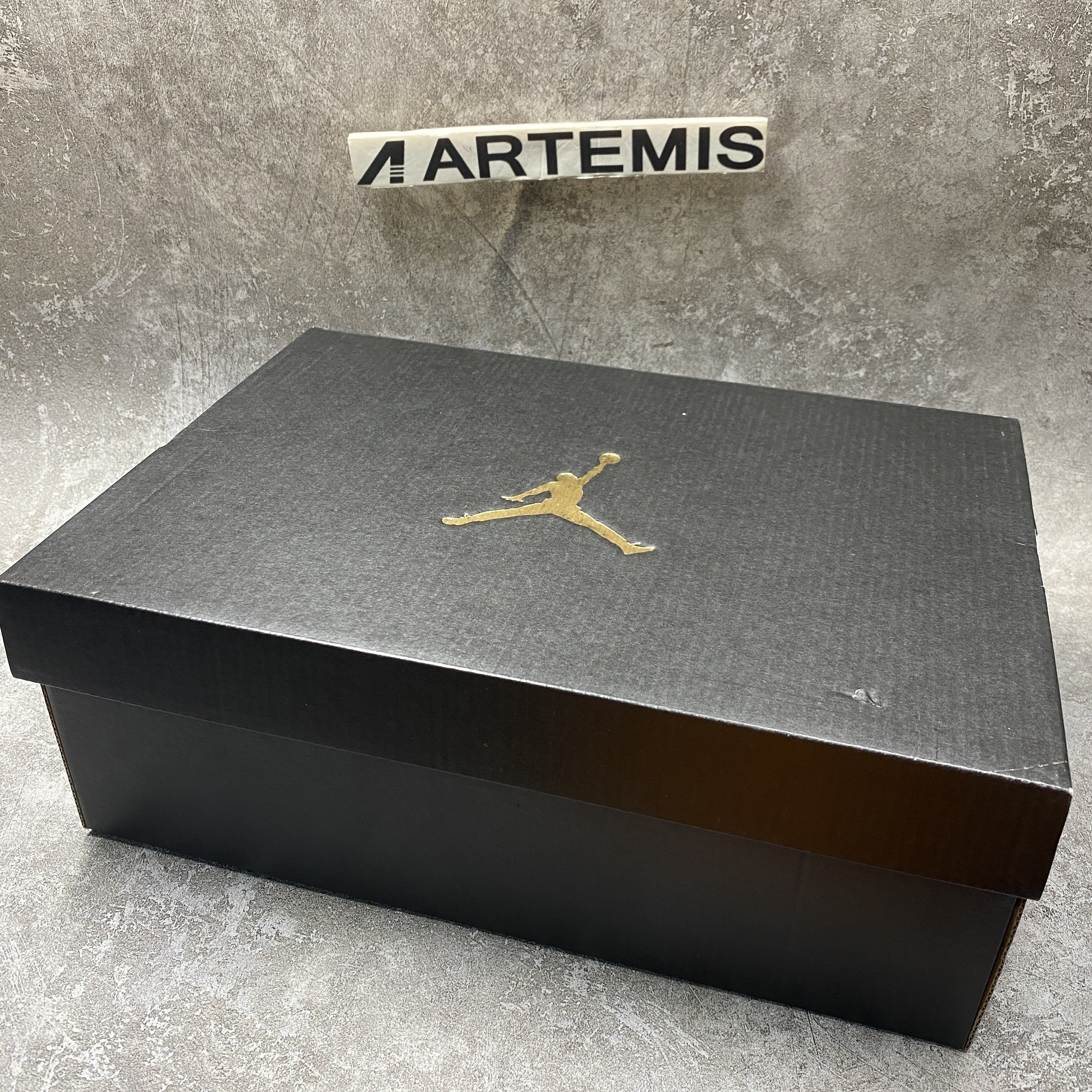 Air Jordan 11 Retro Low Georgetown