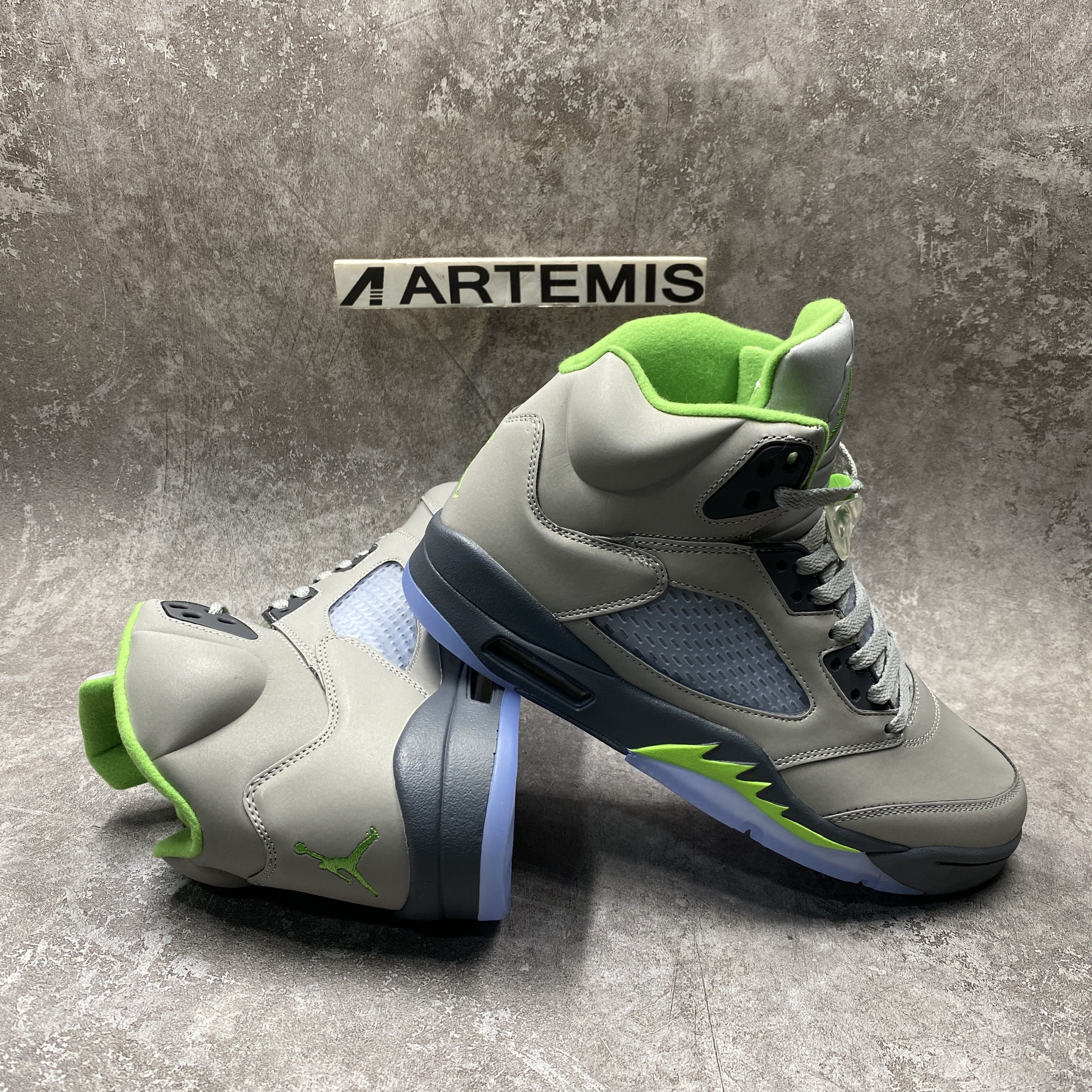 Air Jordan 5 Retro Green Bean (2022)