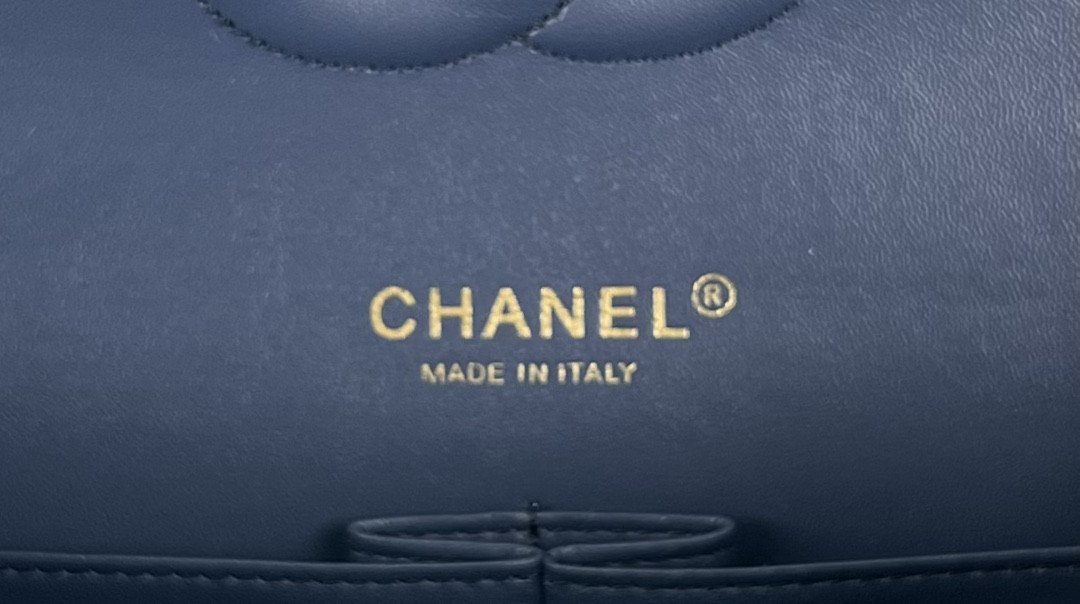 Ch*el classic 11.12 handbag tweed & gold-tone metal   6 × 9.9 × 2.5 in