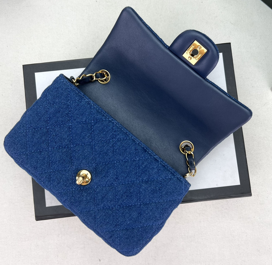 Ch*el mini classic 11.12 handbag tweed & gold-tone metal 4.7 × 7.8 × 2.3 in