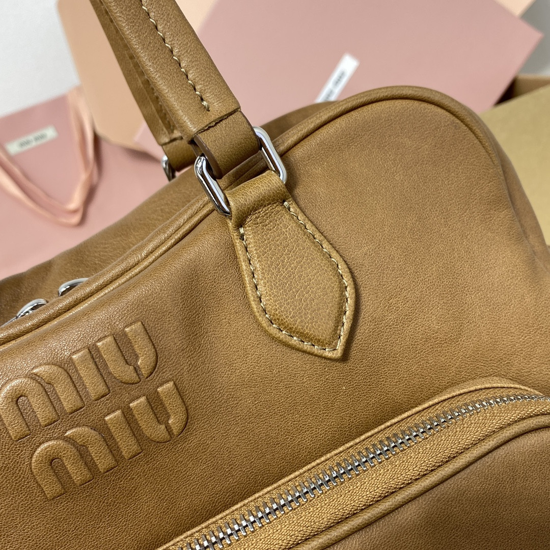 Miu Miu Nappa leather top-handle bag 22x32x14cm
