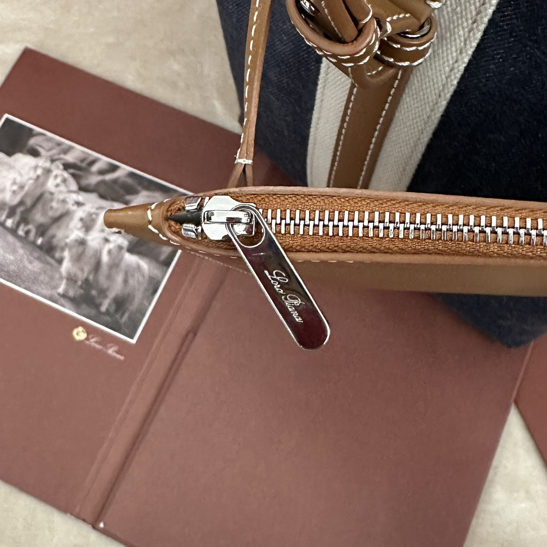 L**o p*ana small bale cotton bag 20x18x17cm