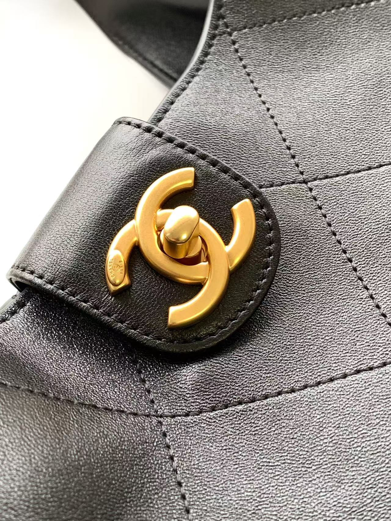 Ch*el large hobo bag as5410 35x30x14cm