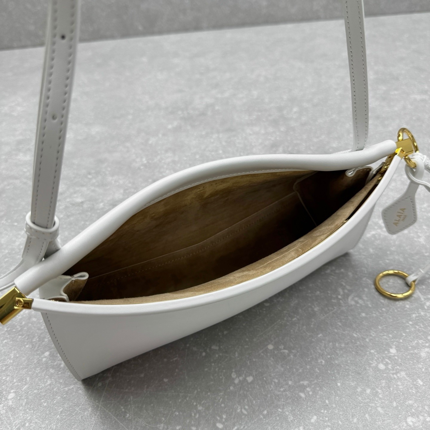 ALAÏA LE CLICK EAST WEST SMALL BAG 25x12.5x7cm