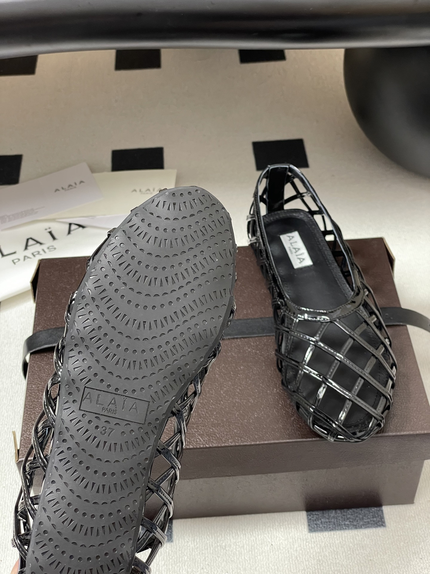 UA Alaïa CAGE BALLET FLATS(Customized Size 7-10 days production time)