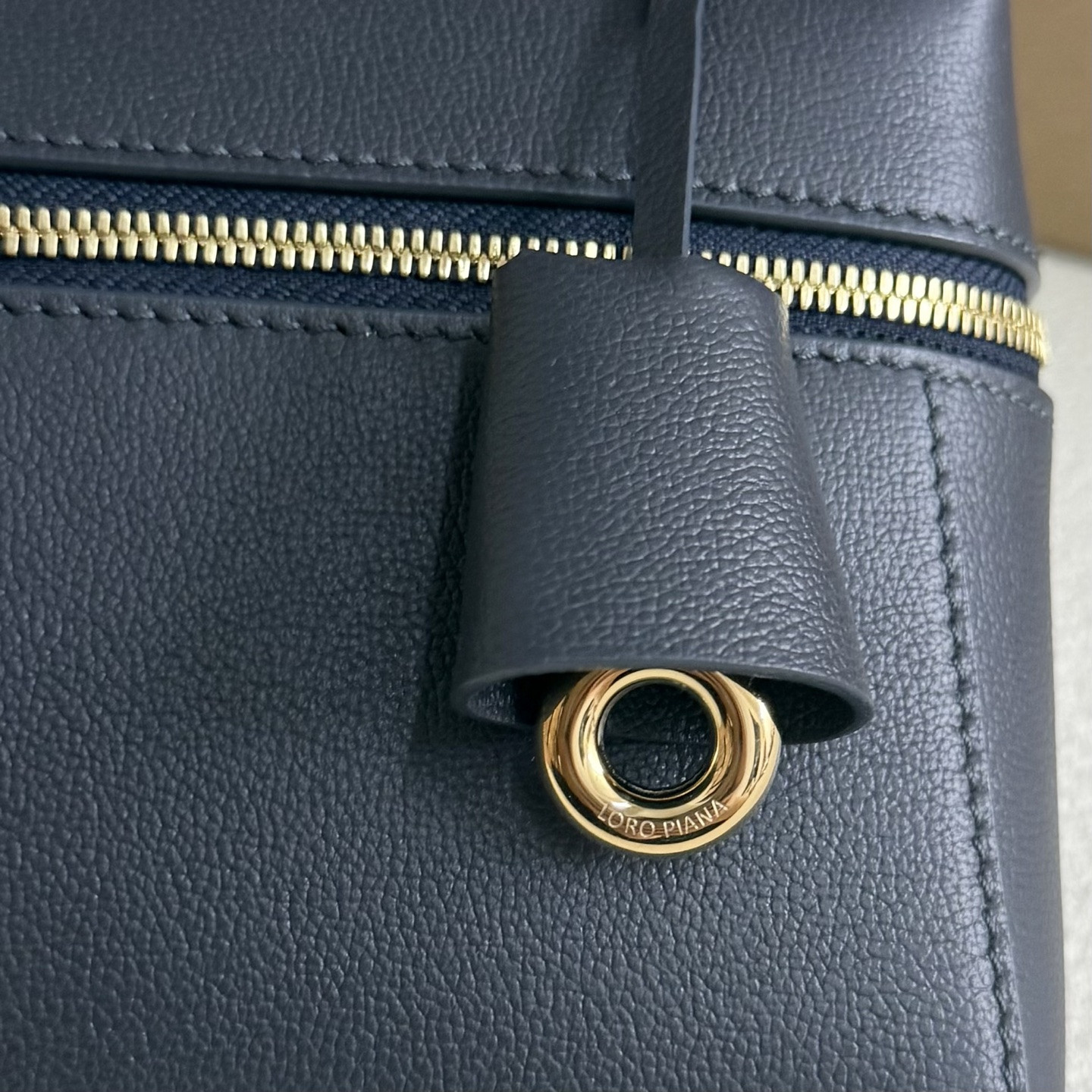 L**o p*ana extra bag l23 23x12x7cm