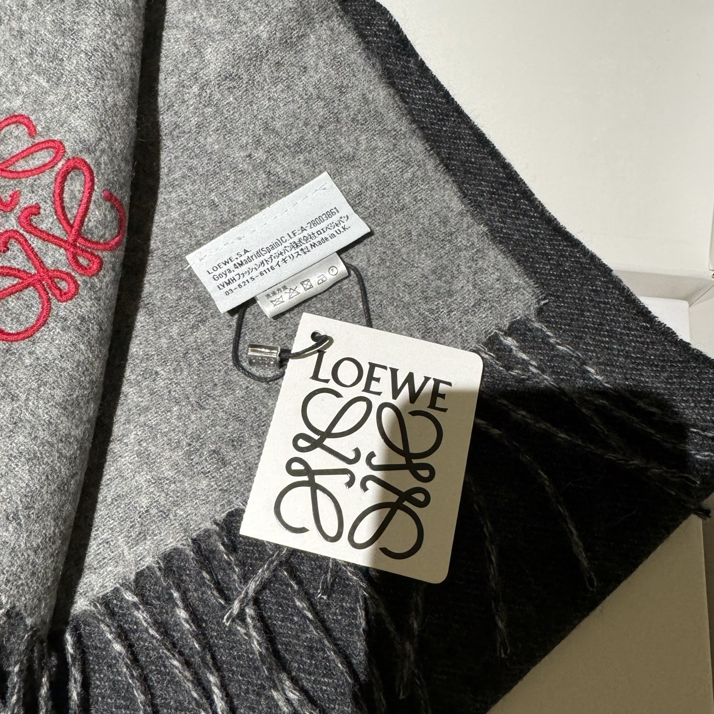 L0ew* scarf 35x190cm 100% lamb cashmere