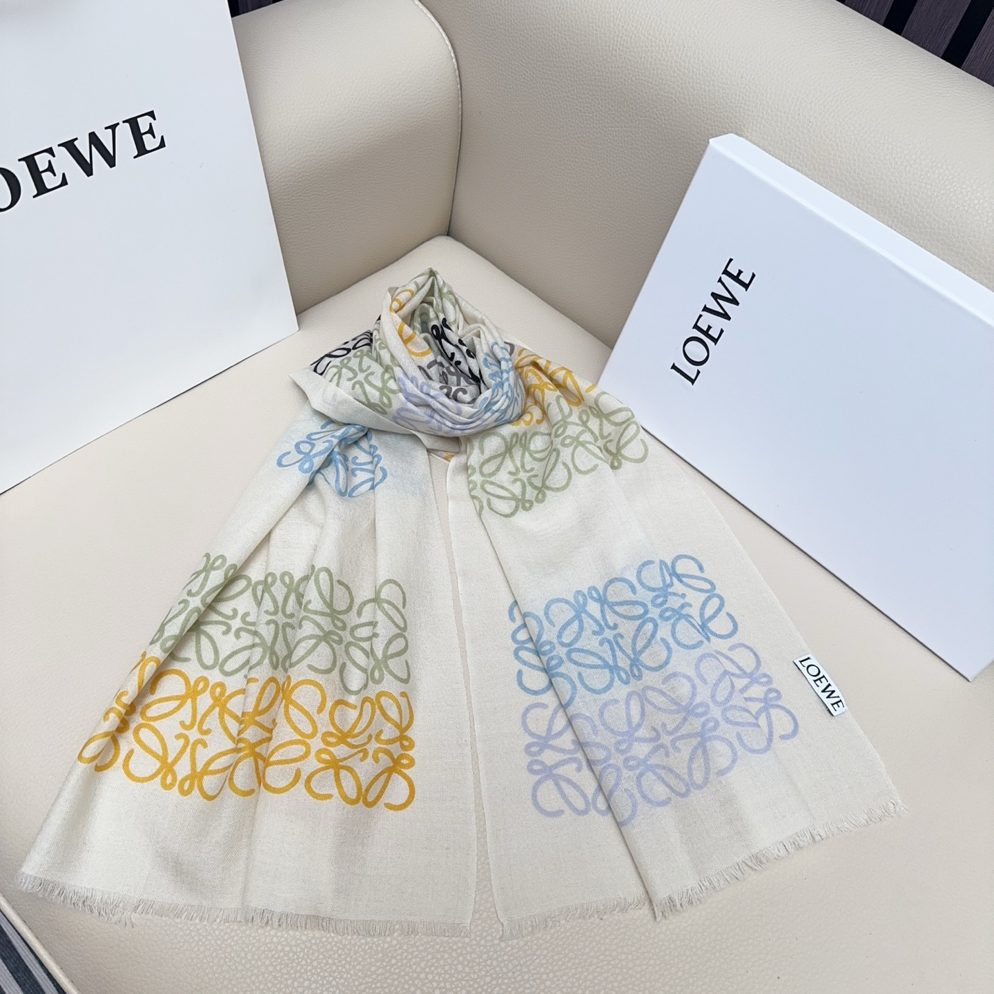 L0ew* scarf 42x190cm
